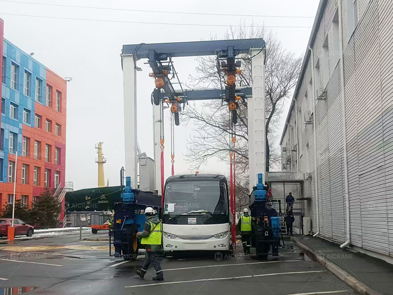 Cold Weather Rubber Tyred Crane  Operations